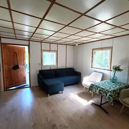 Lesny Z Prywatnym Pomostem Vakantiehuis