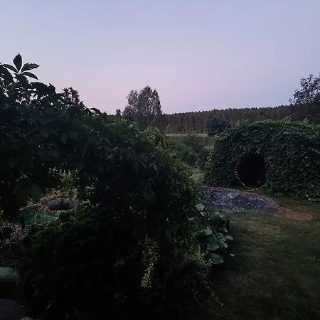 Lesny Z Prywatnym Pomostem Vakantiehuis