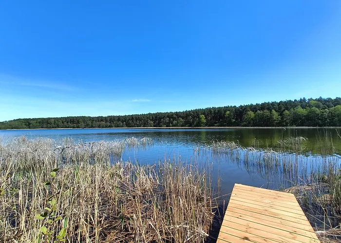 Lesny Z Prywatnym Pomostem 度假居 Trzebiechowo